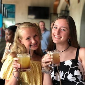 Meet your Posher, Bailey